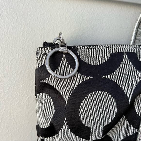 Coach Poppy Op Art Logo Glam Leather Silver Black Tote - Picture 6 of 13